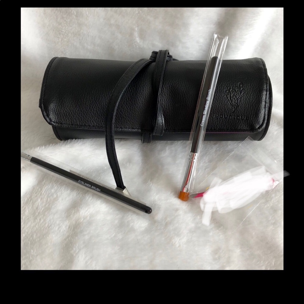 Younique Beauty Bundle